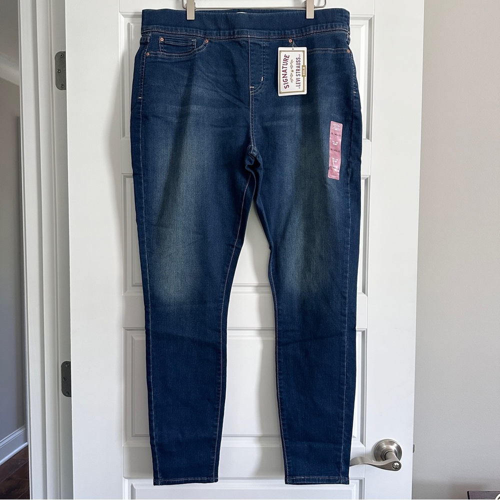 NWT Levi Strauss blue Jean leggings